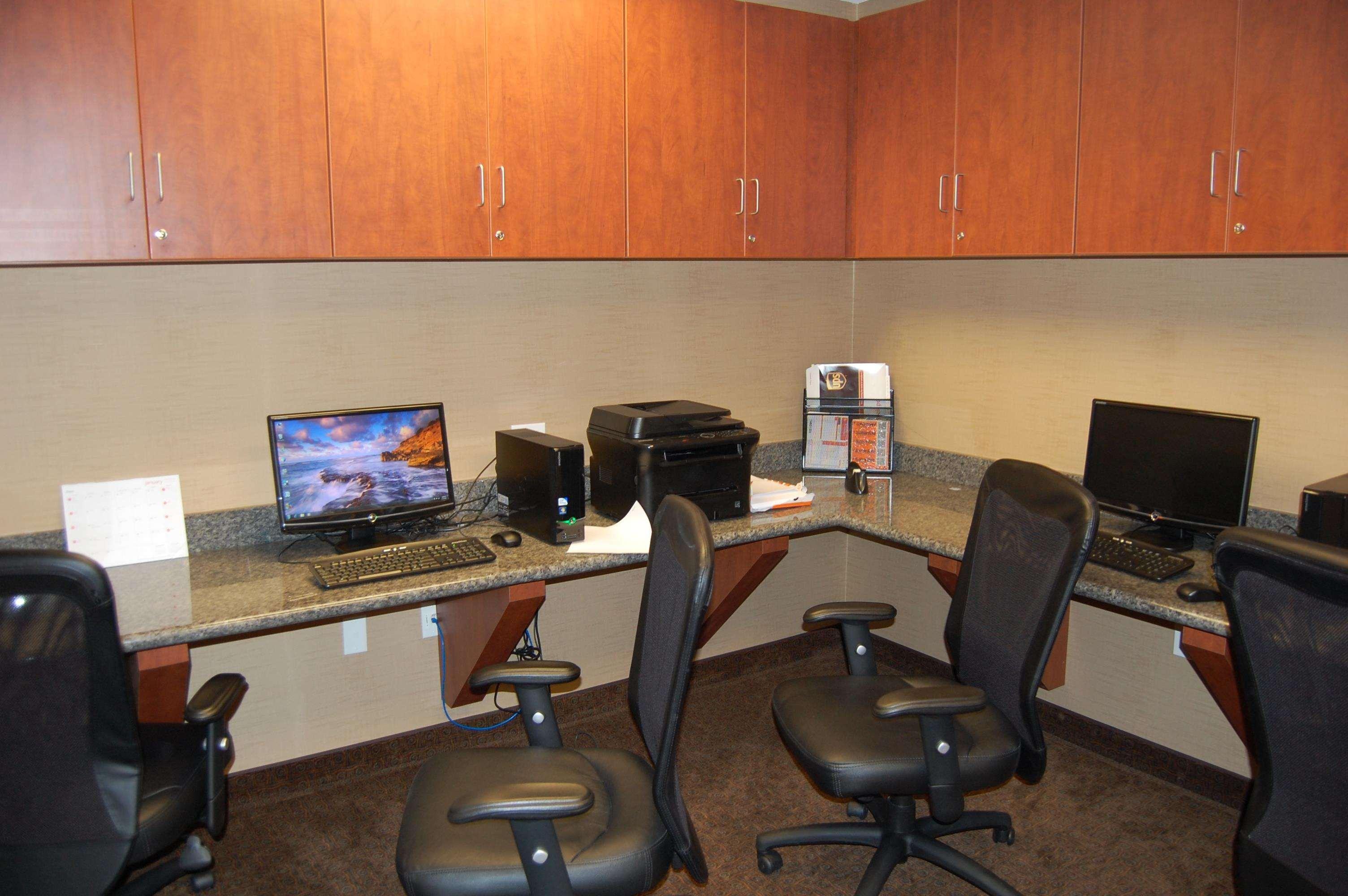 Hampton Inn Sidney Esterno foto