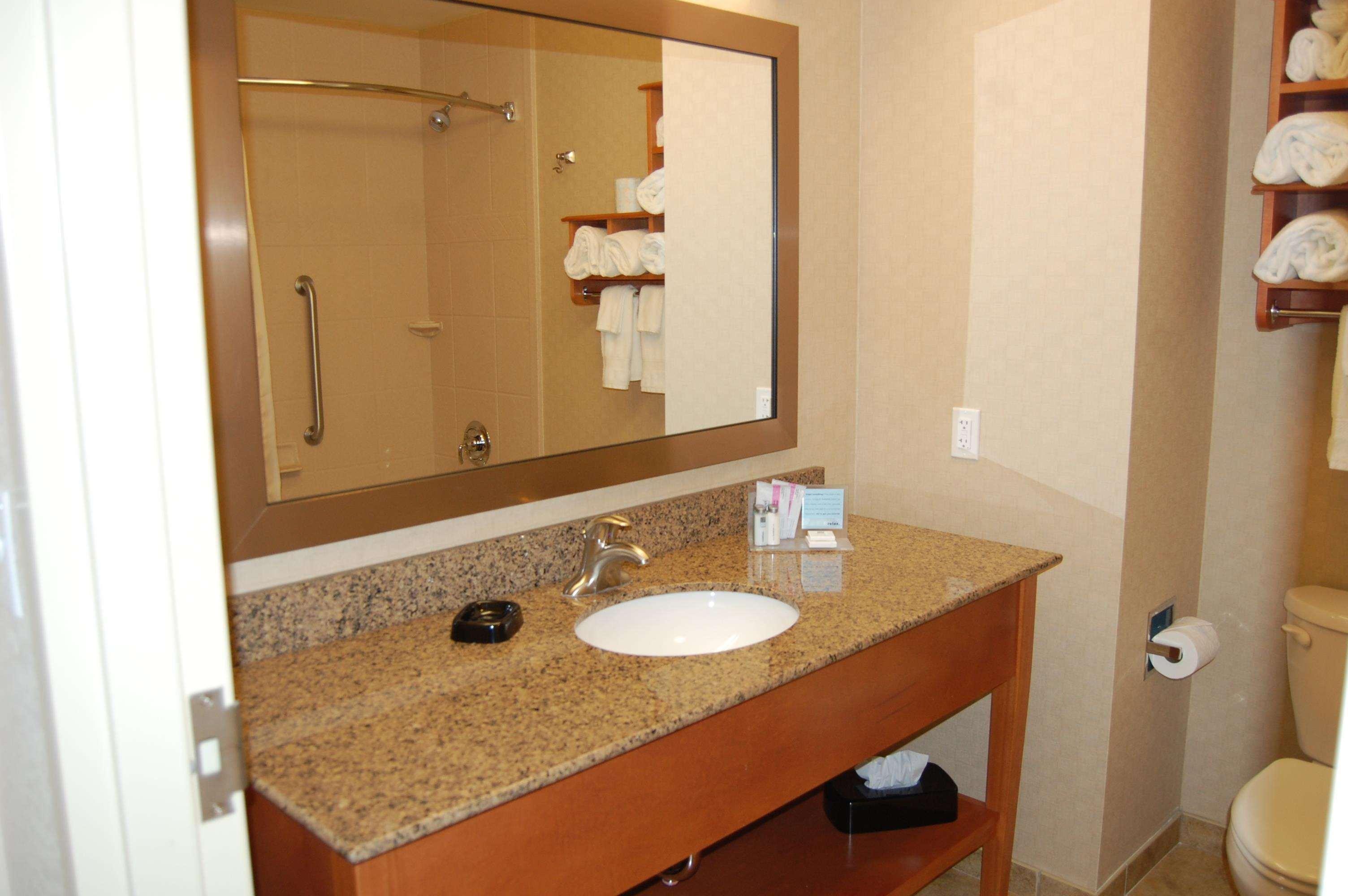Hampton Inn Sidney Esterno foto