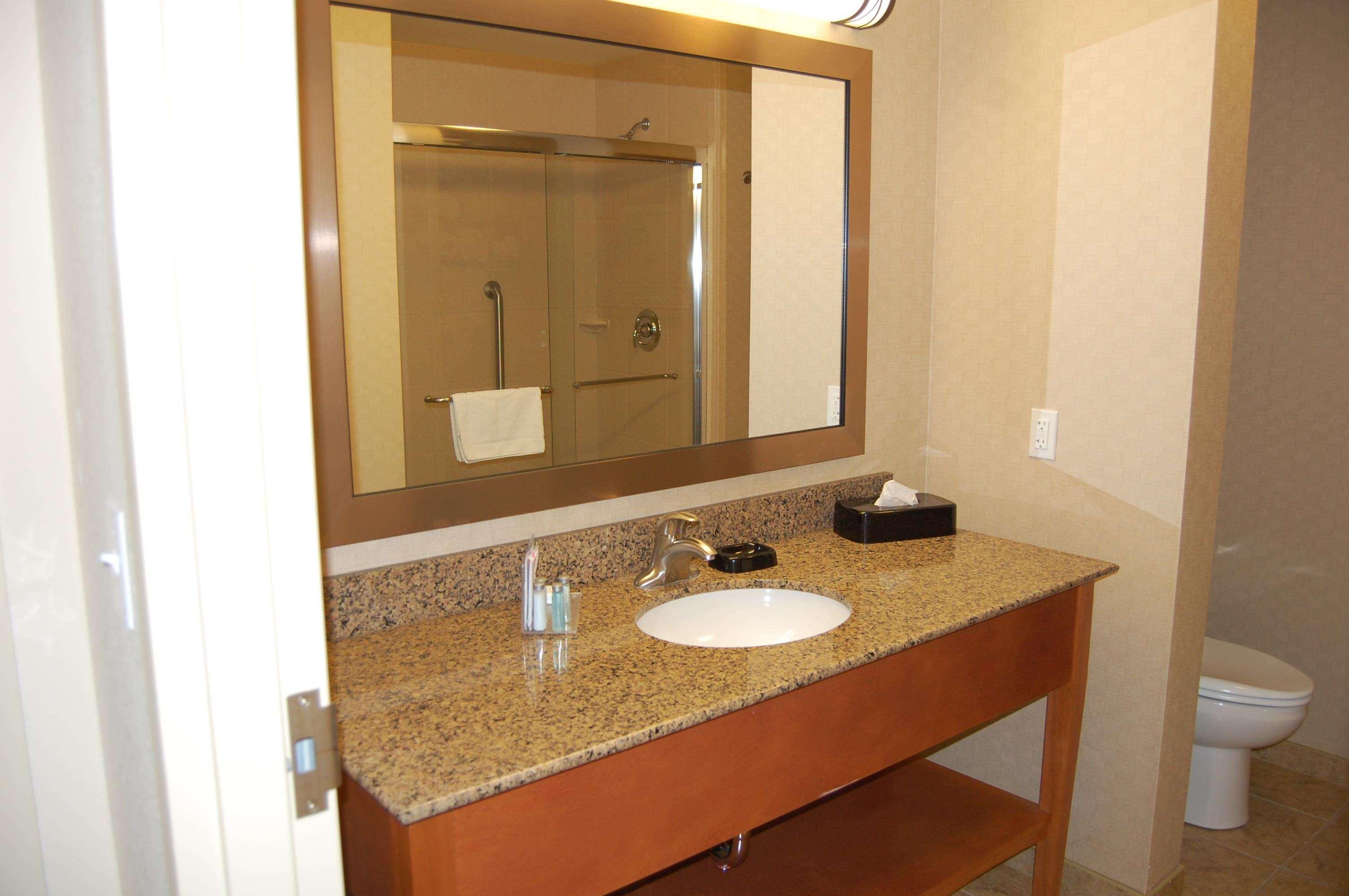 Hampton Inn Sidney Esterno foto